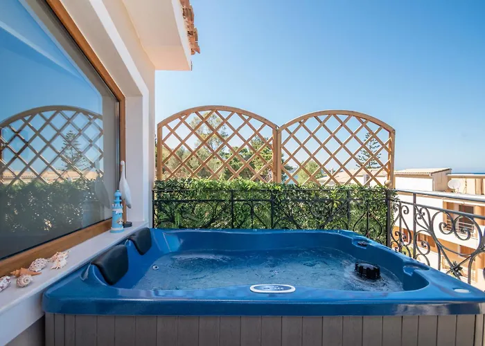 Casa Di Cuore - Beachfront