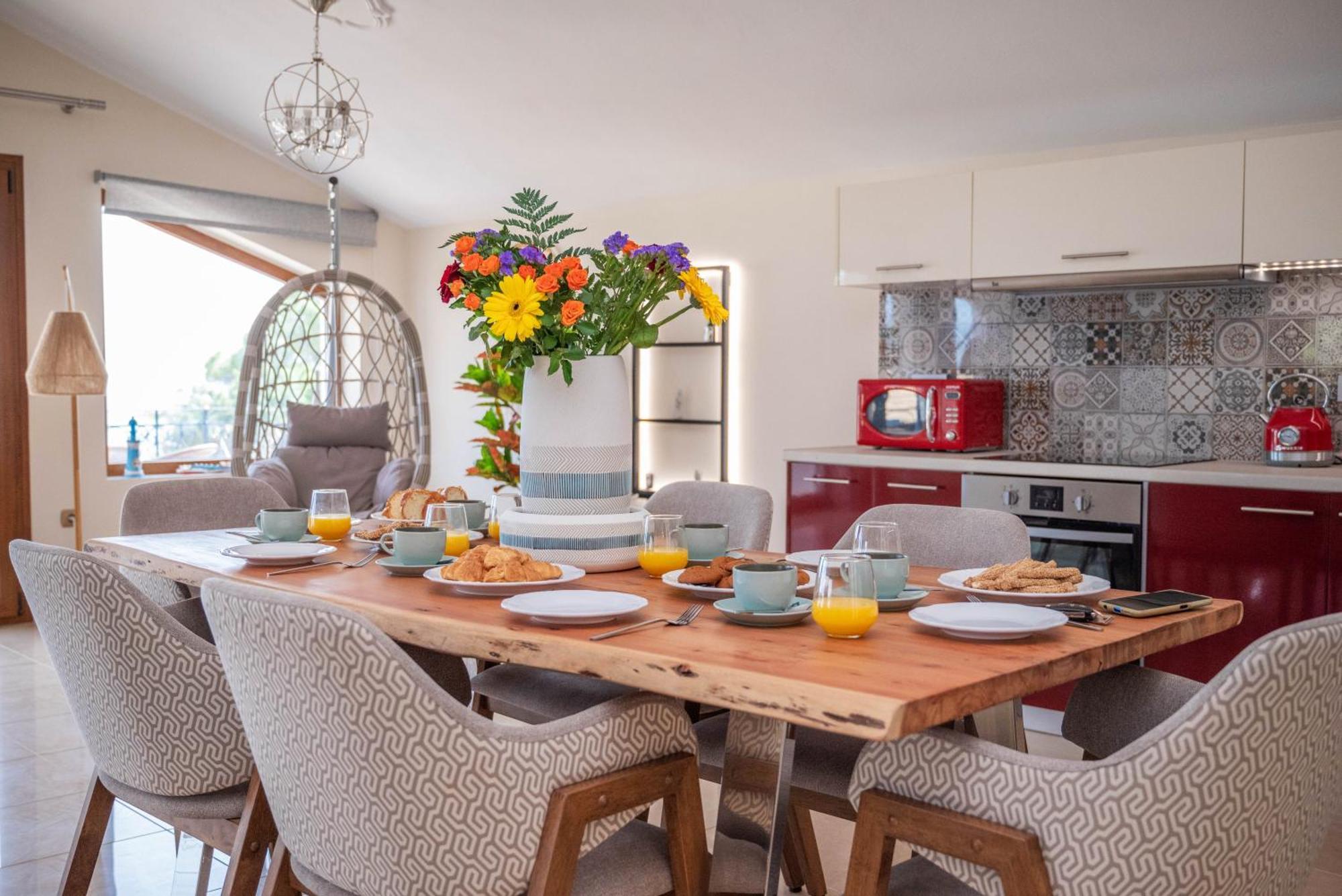 Casa Di Cuore - Beachfront Argassi
