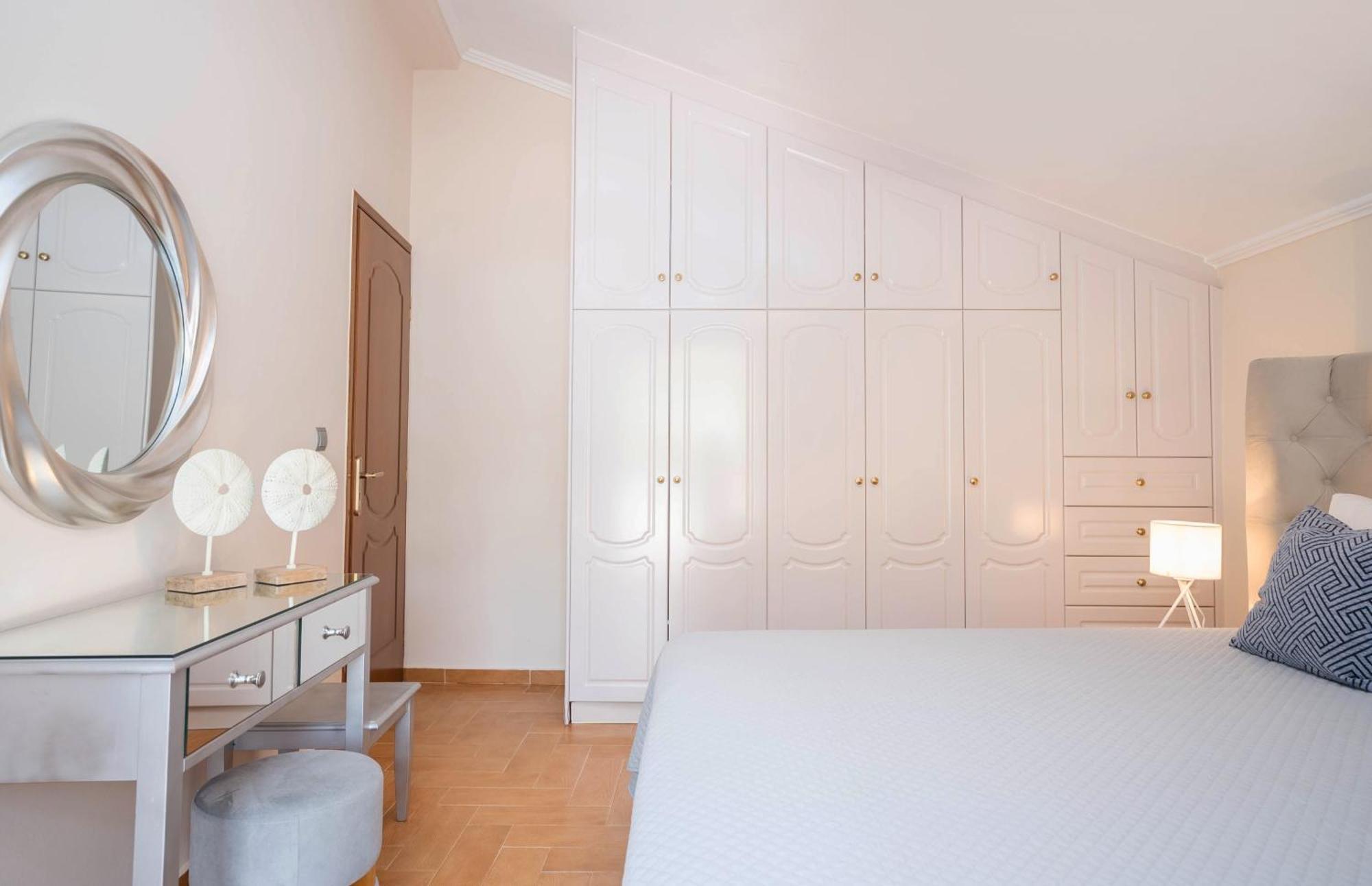 Casa Di Cuore - Beachfront *