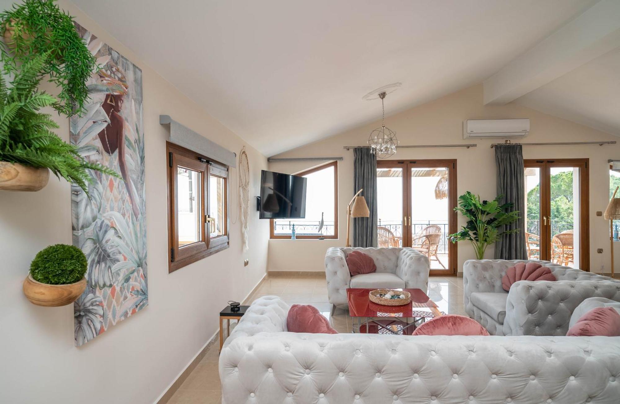 Casa Di Cuore - Beachfront Holiday home