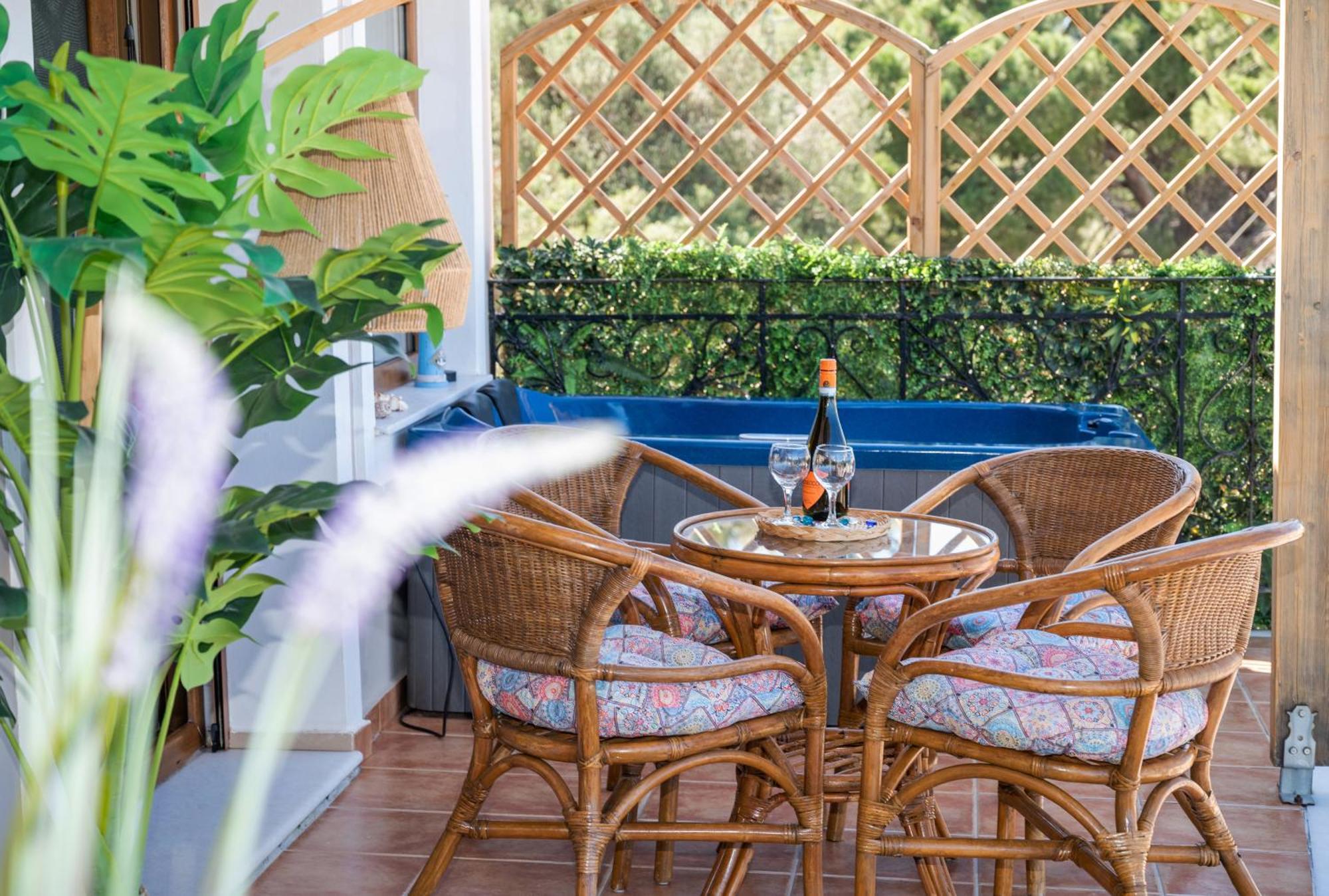 Casa Di Cuore - Beachfront Holiday home